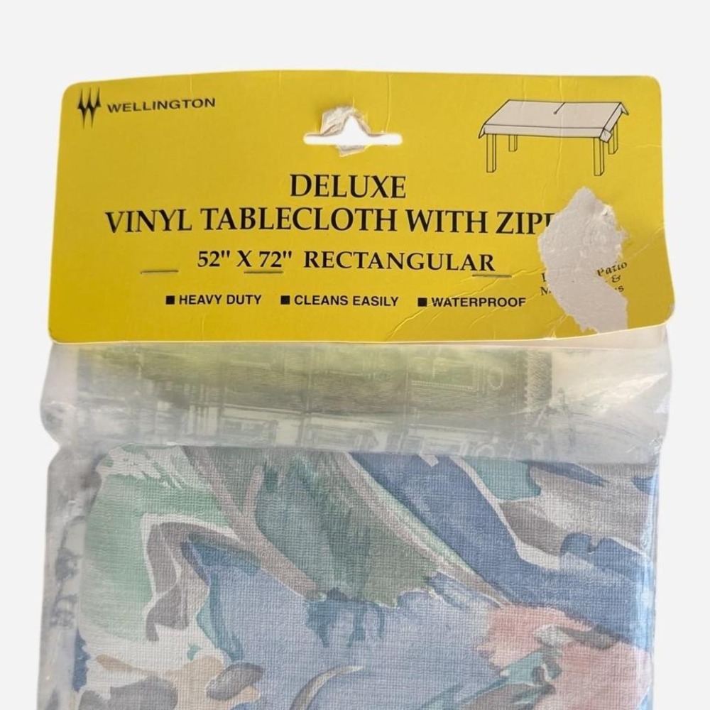 Wellington Dreamfield Vinyl Tablecloth NOS 52x72 Rectangular - Picture 3 of 4
